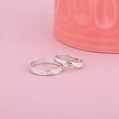 Silver Sea Meets Hills Couple Bands