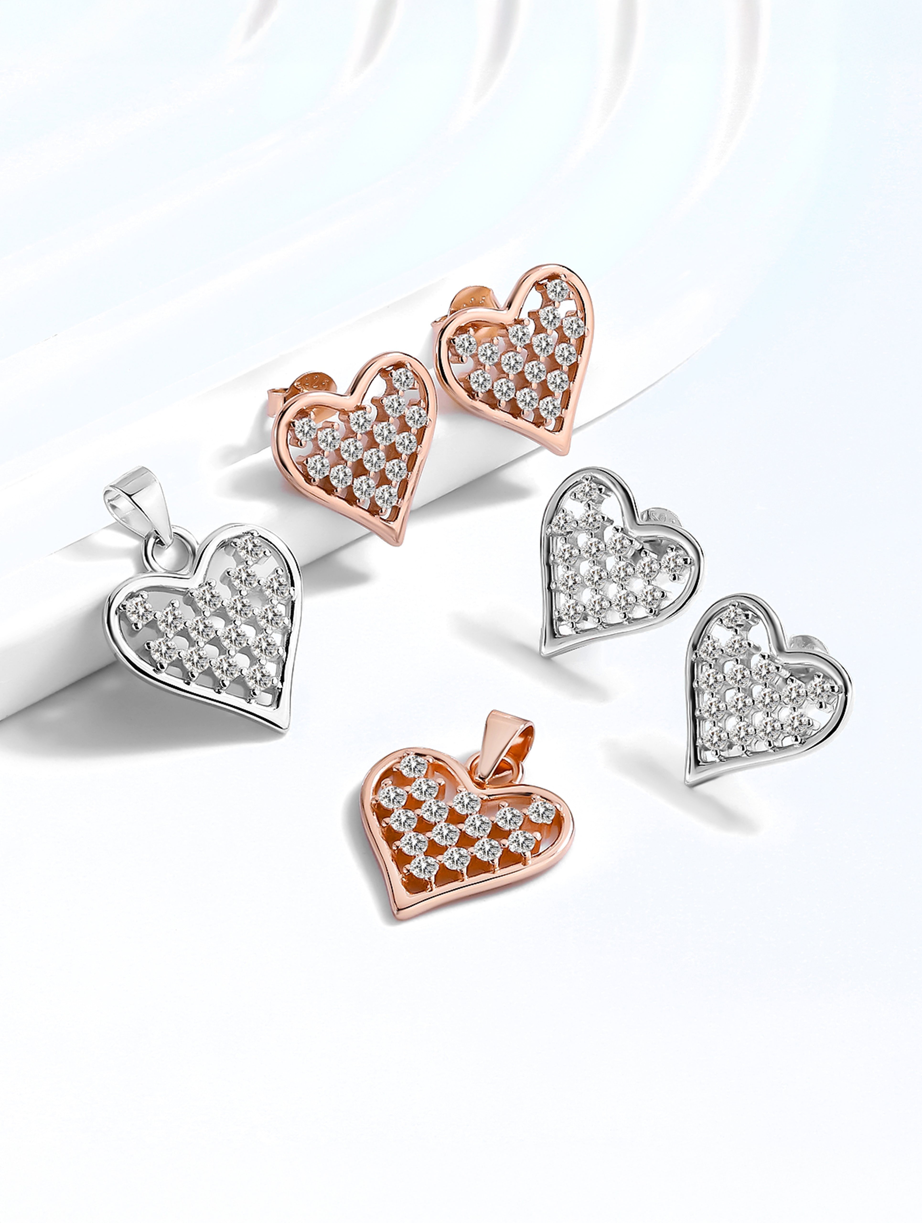 PENDANT SET (STYLE 7426)