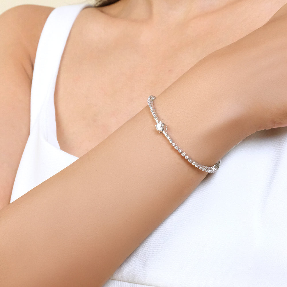 Luminous Charm - Lab Diamond Solitaire Bracelet Secondary image