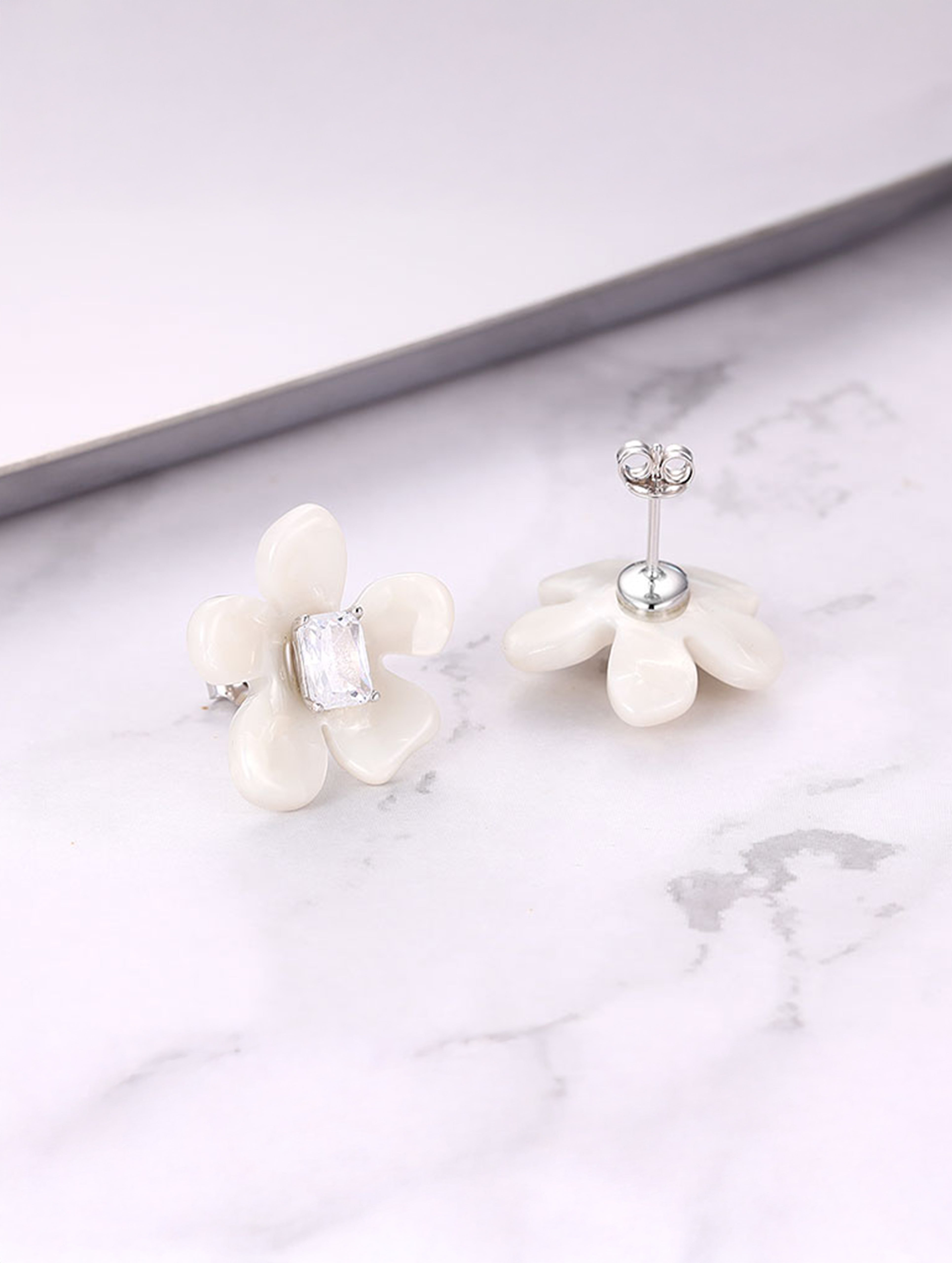 AAFREEN EARRINGS (STYLE 26826)