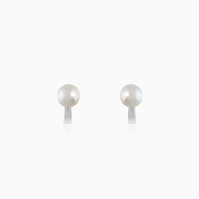 Silver Cute Pearl Studs