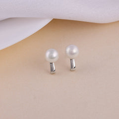 Silver Cute Pearl Studs