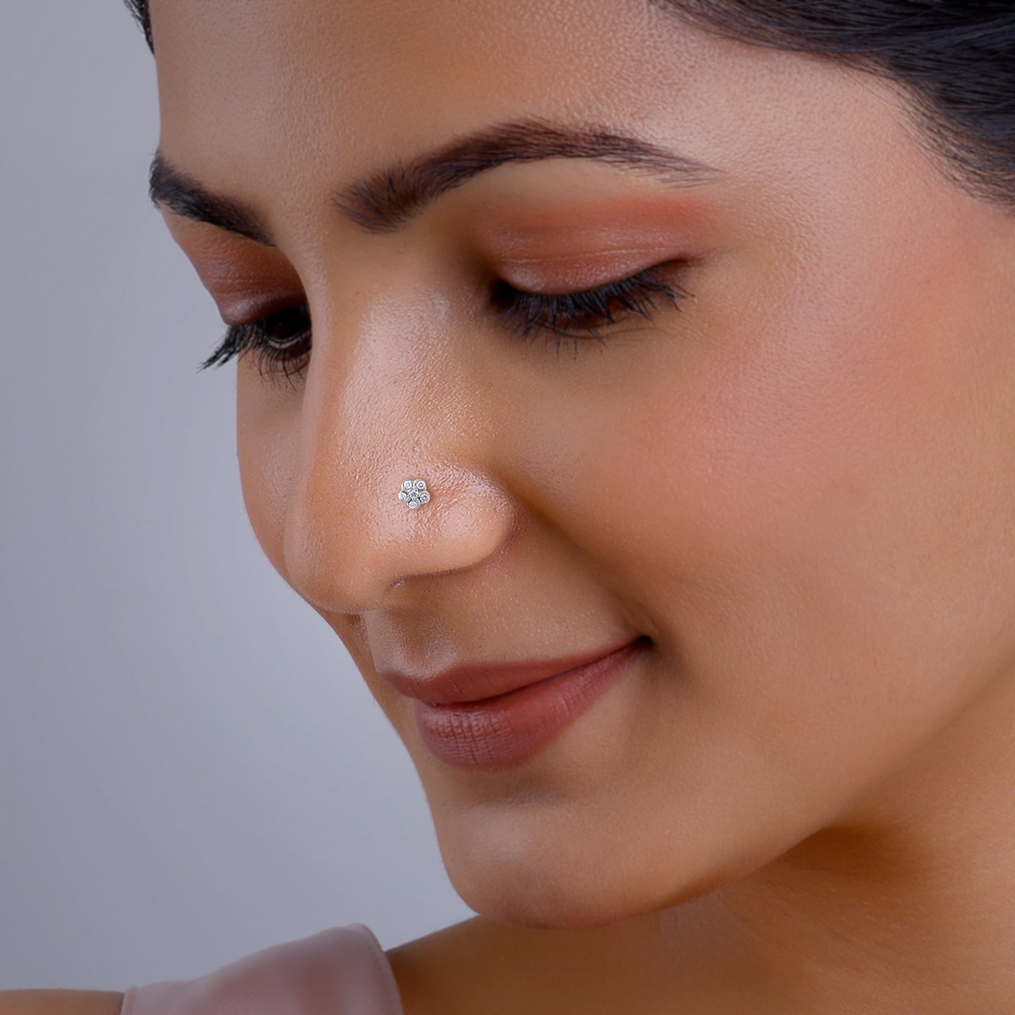 Gold Burst of Flower Diamond Nose Pin