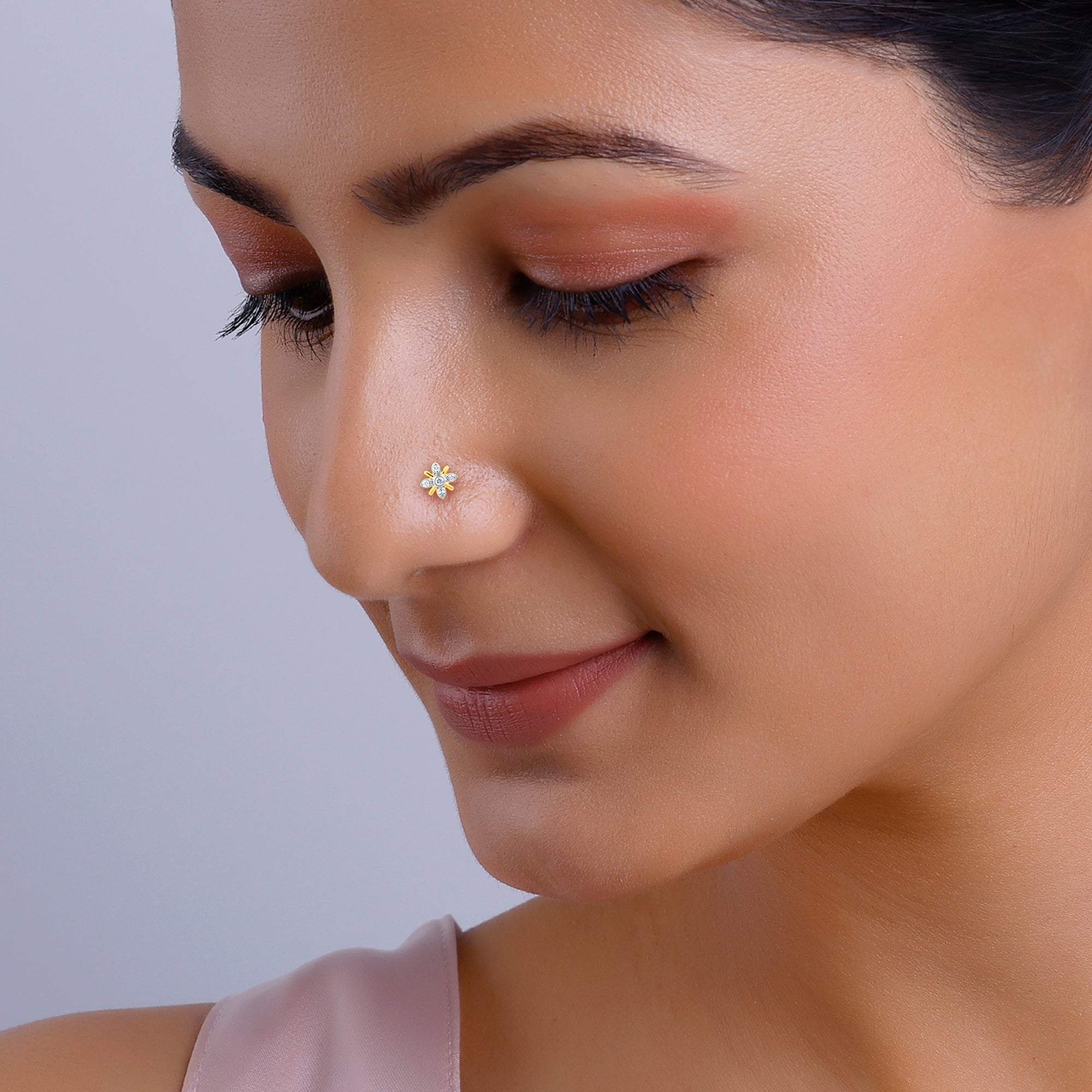 Gold Desirability Diamond Nose Pin
