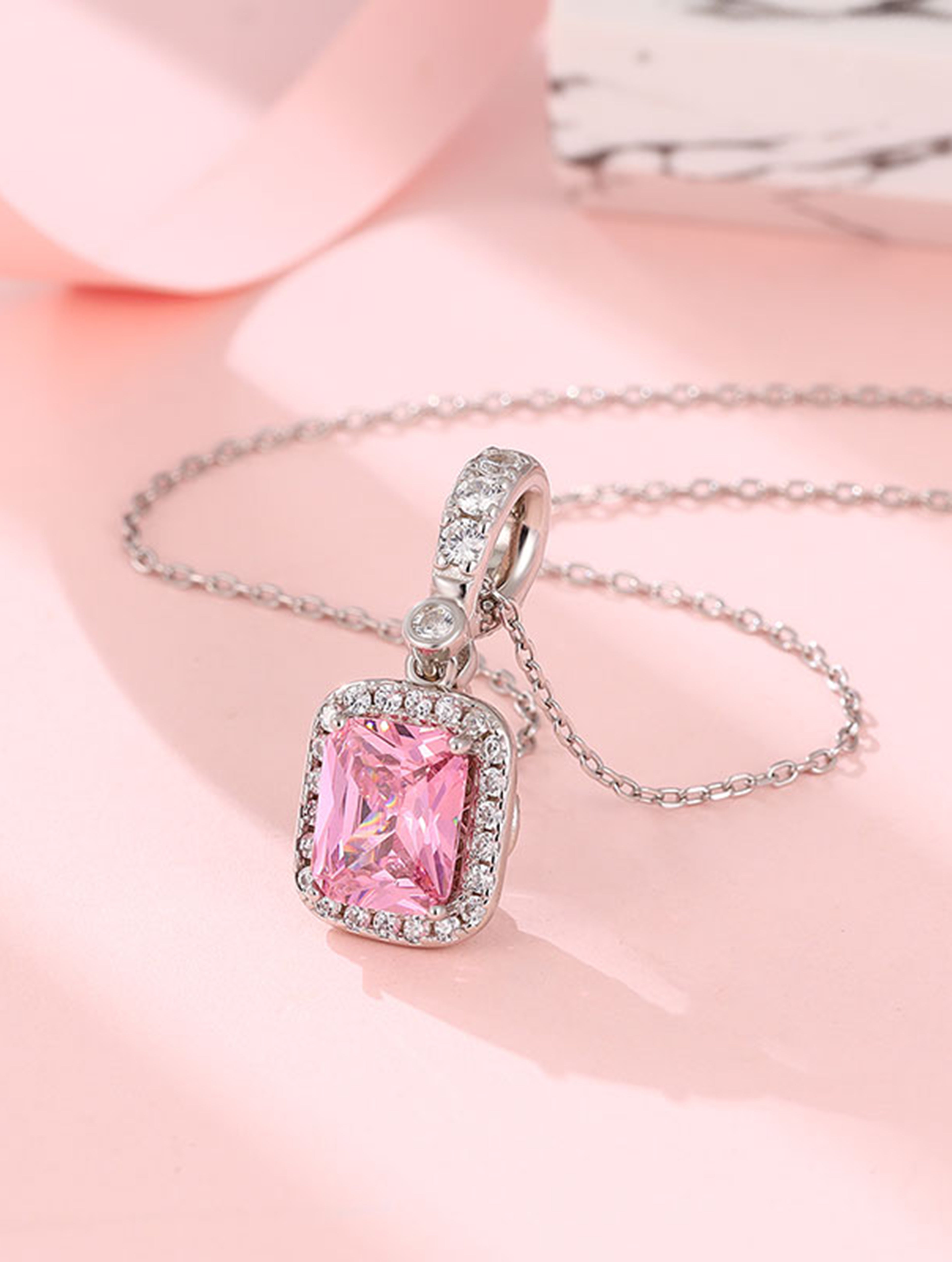 CHARM CHAIN (STYLE 1099)