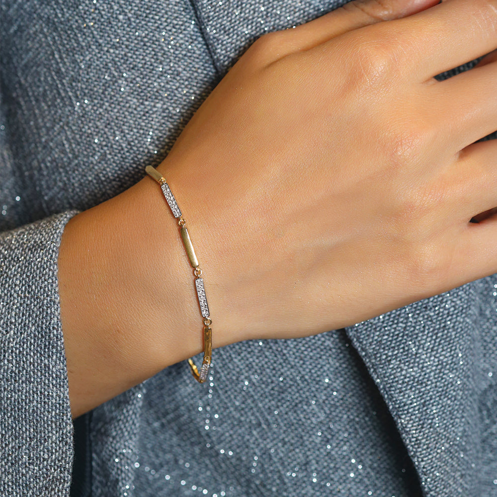 Simplicity Spark - Lab Diamond Tennis Bracelet Secondary image