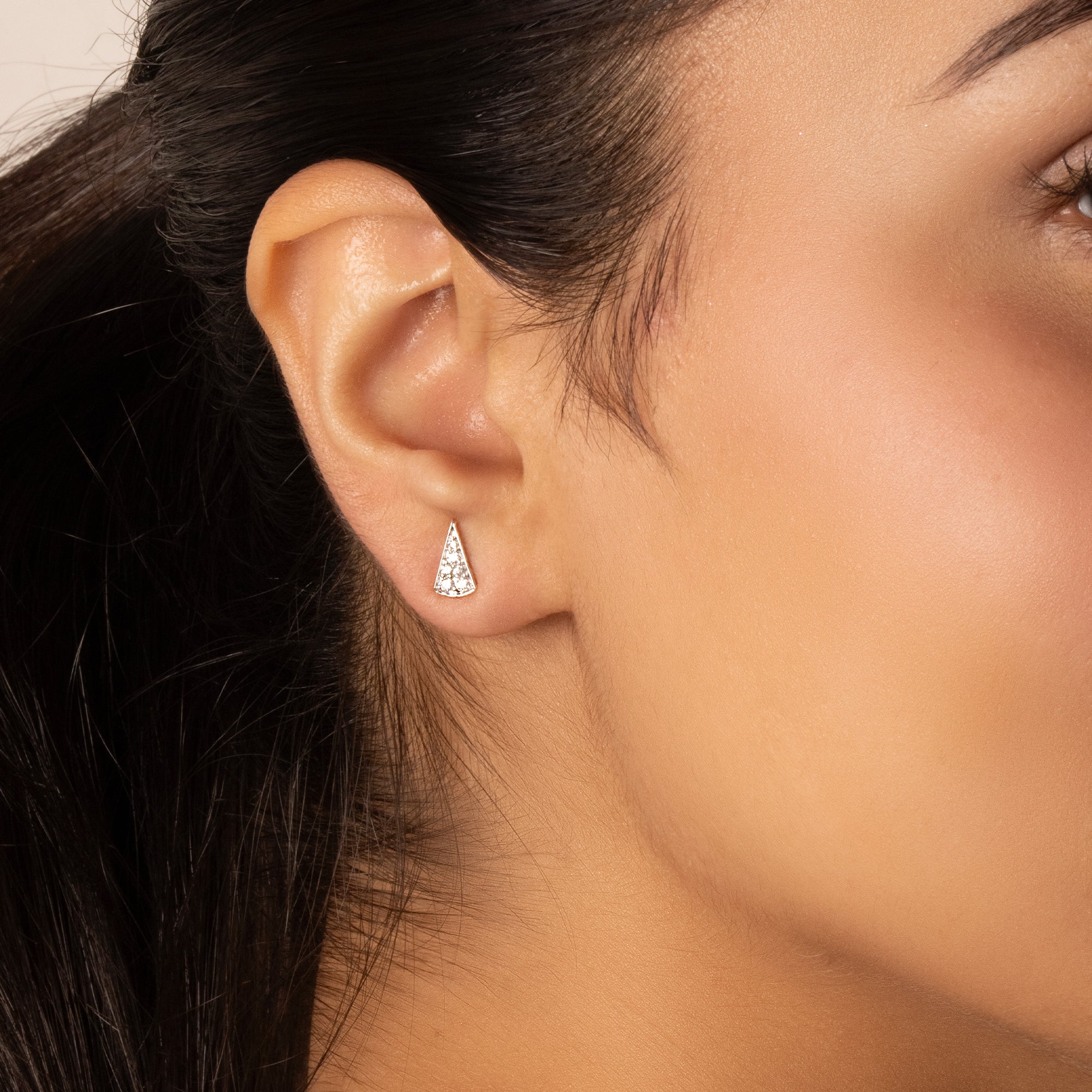 Edgy Elegance - Lab Diamond Stud Earrings Secondary image