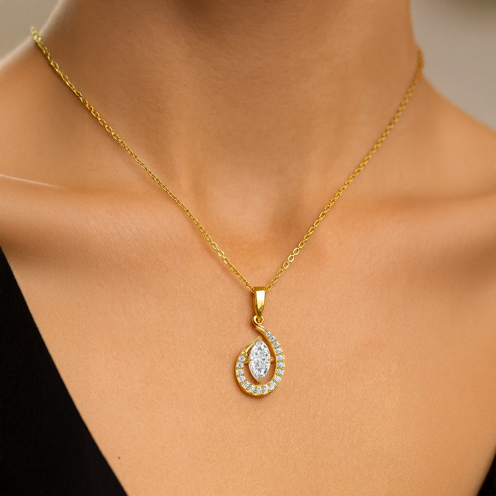 Queen in Marquise - Pure Gold Lab Diamond Pendant Main image