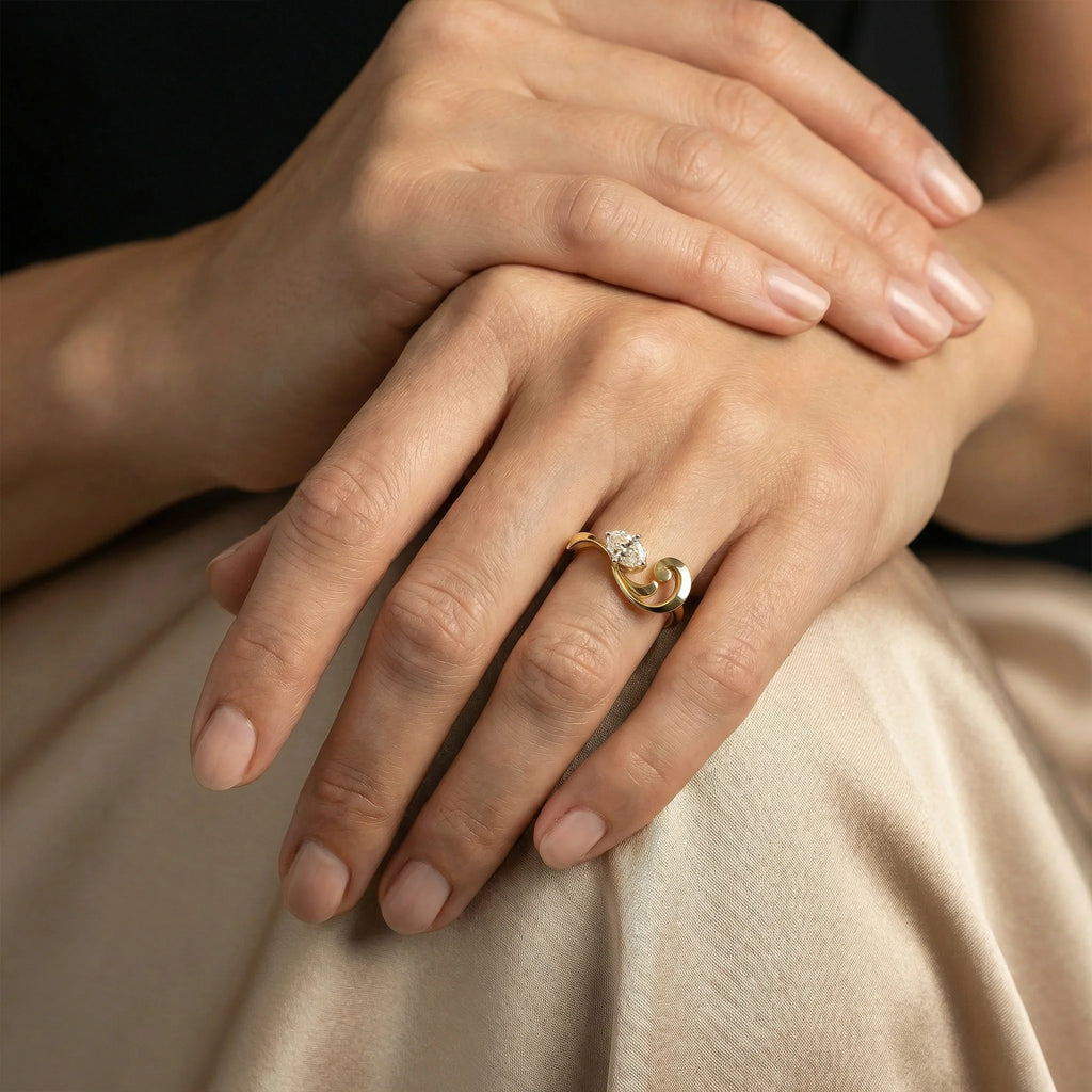 Baroque Grace - Pure Gold Oval Lab Diamond Ring