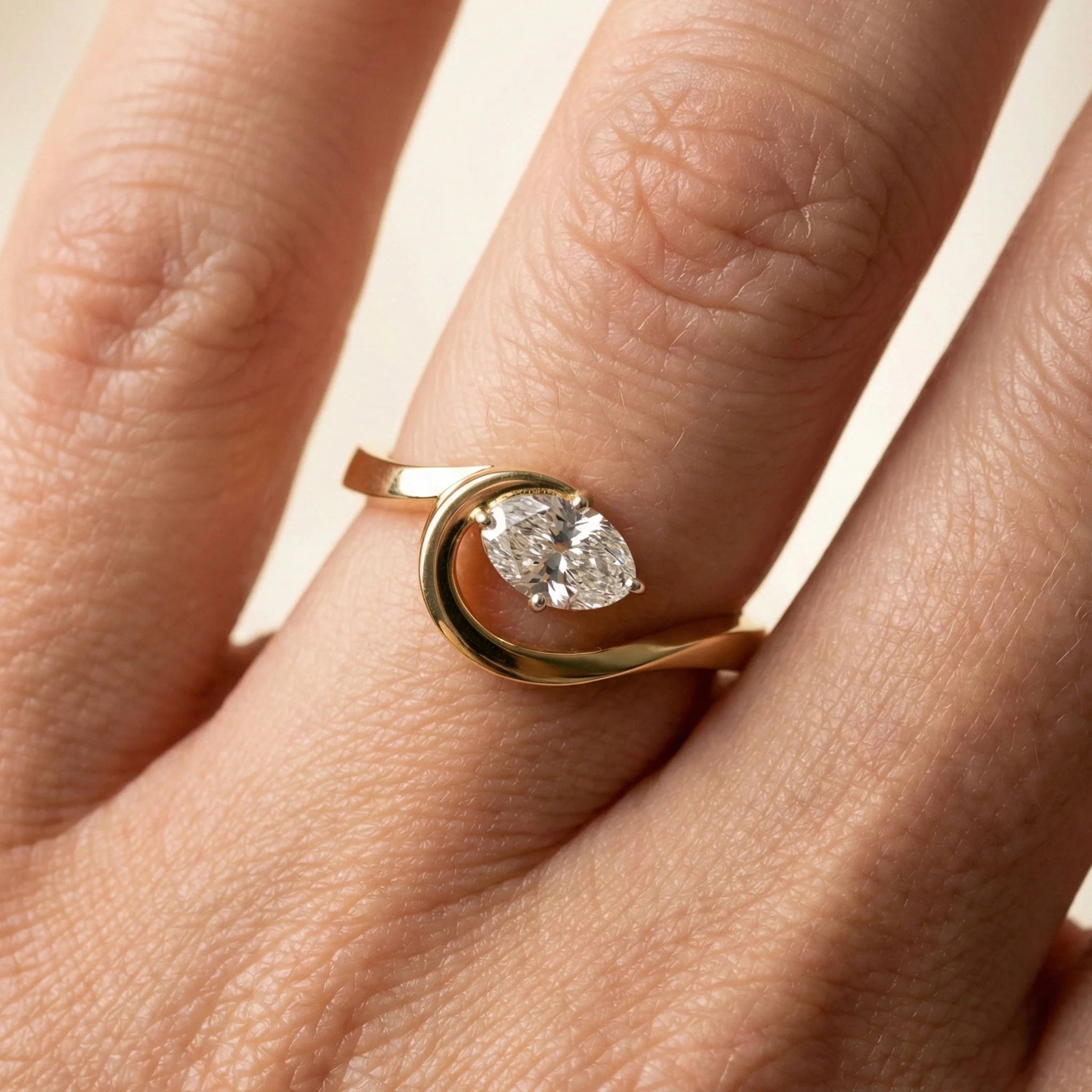 Oval Serenity - Pure Gold Lab Diamond Solitaire Ring Secondary image