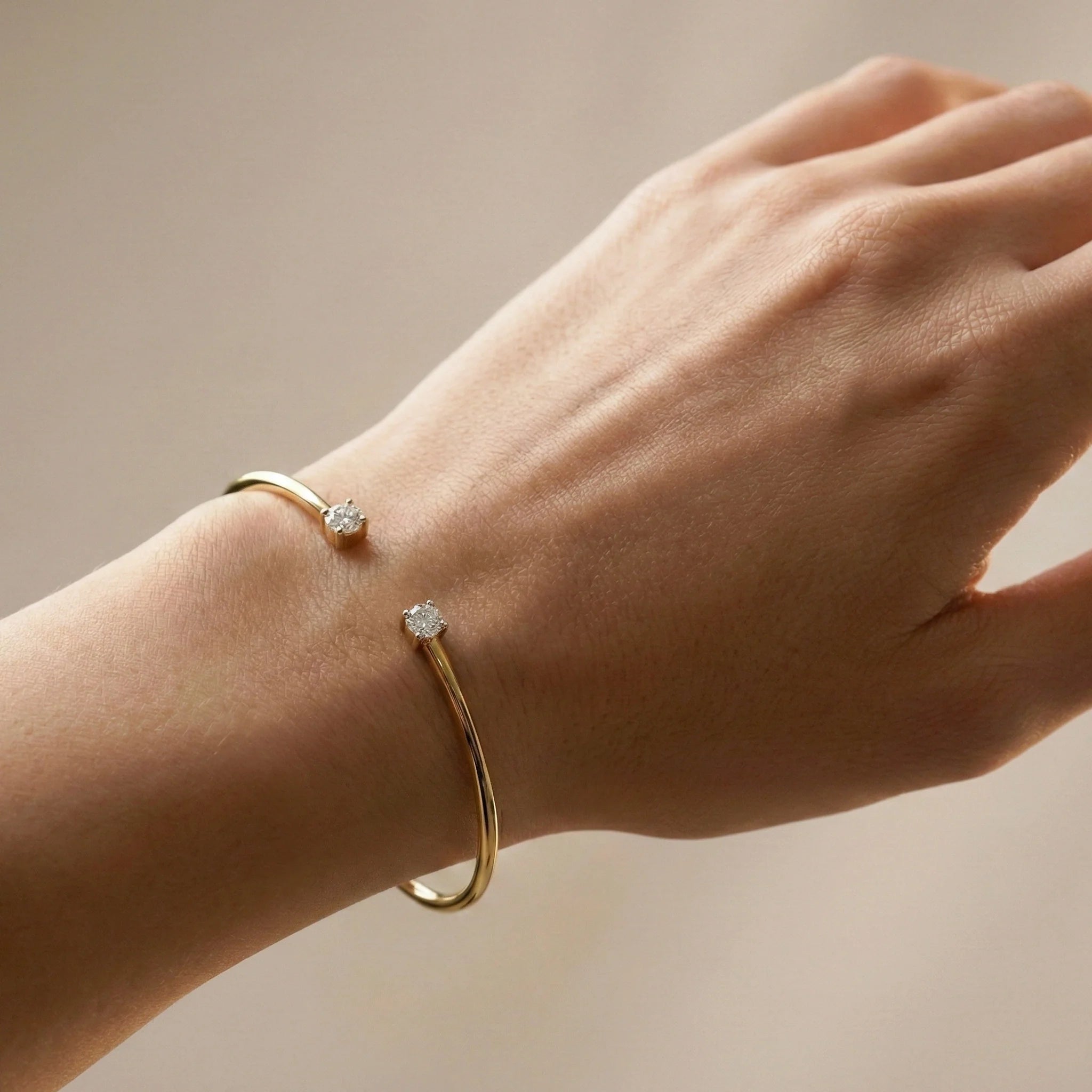 Elegant Oval - Pure Gold Lab Diamond Bangle Secondary image