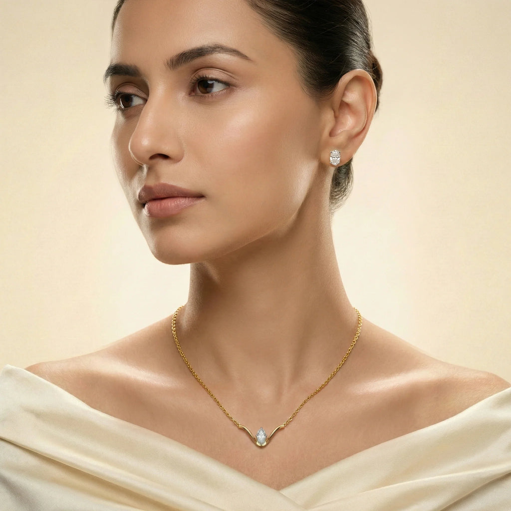 Elegant Oval - Pure Gold Lab Diamond Necklace