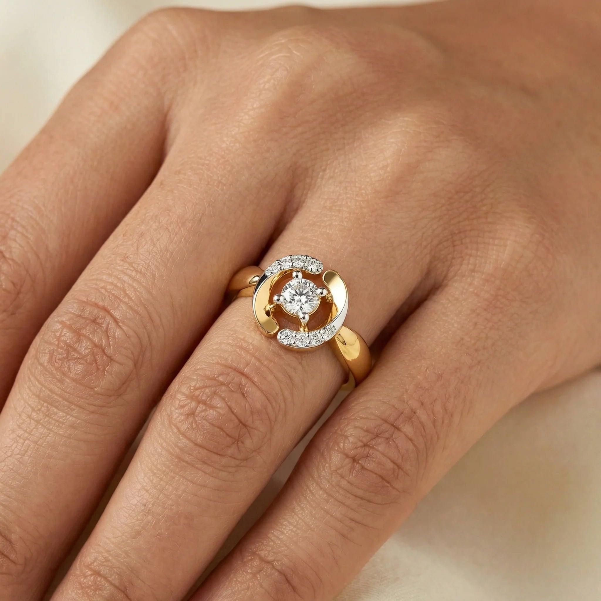 Solitaire Spiral - Lab Diamond Solitaire Ring Secondary image
