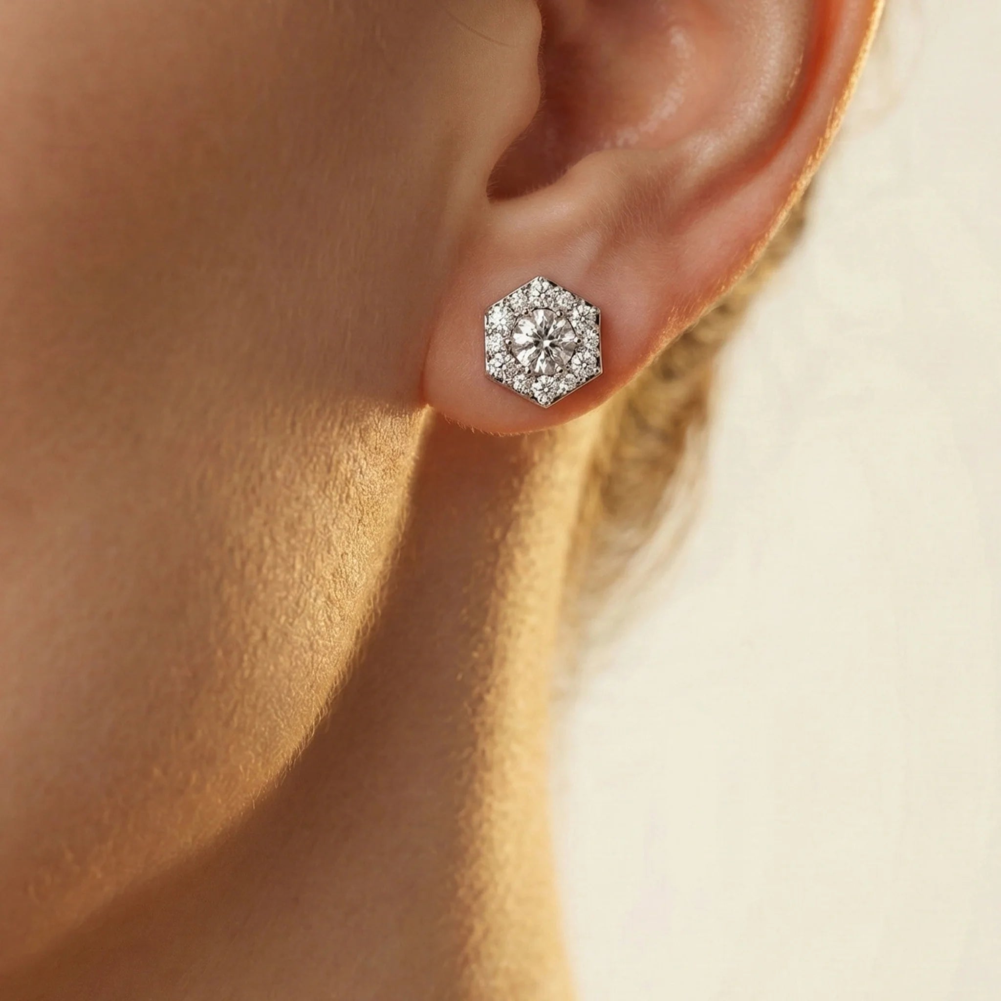 Solitaire Facets - Lab Diamond Earrings Secondary image
