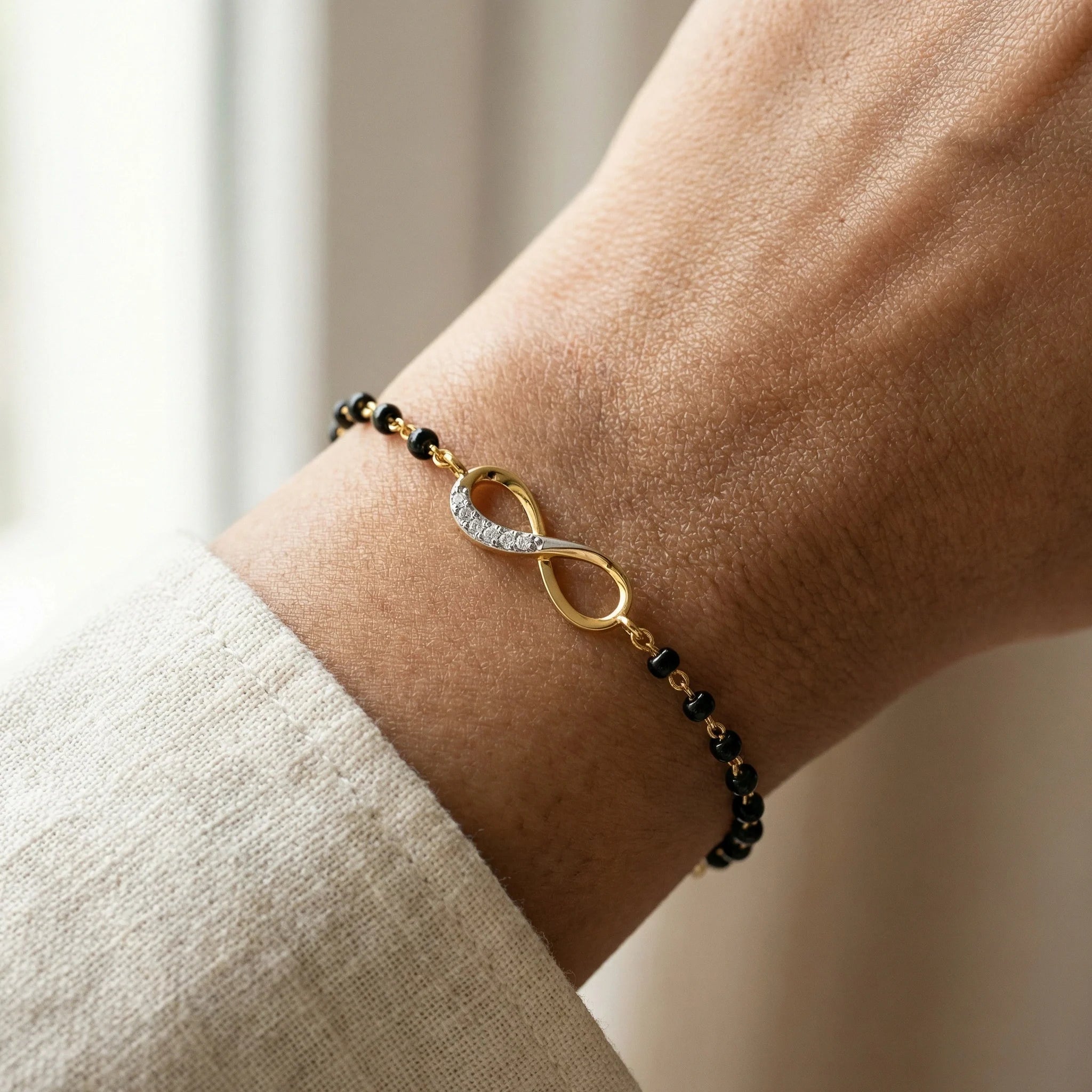 Endless Union - Lab Diamond Mangalsutra Bracelet Main image