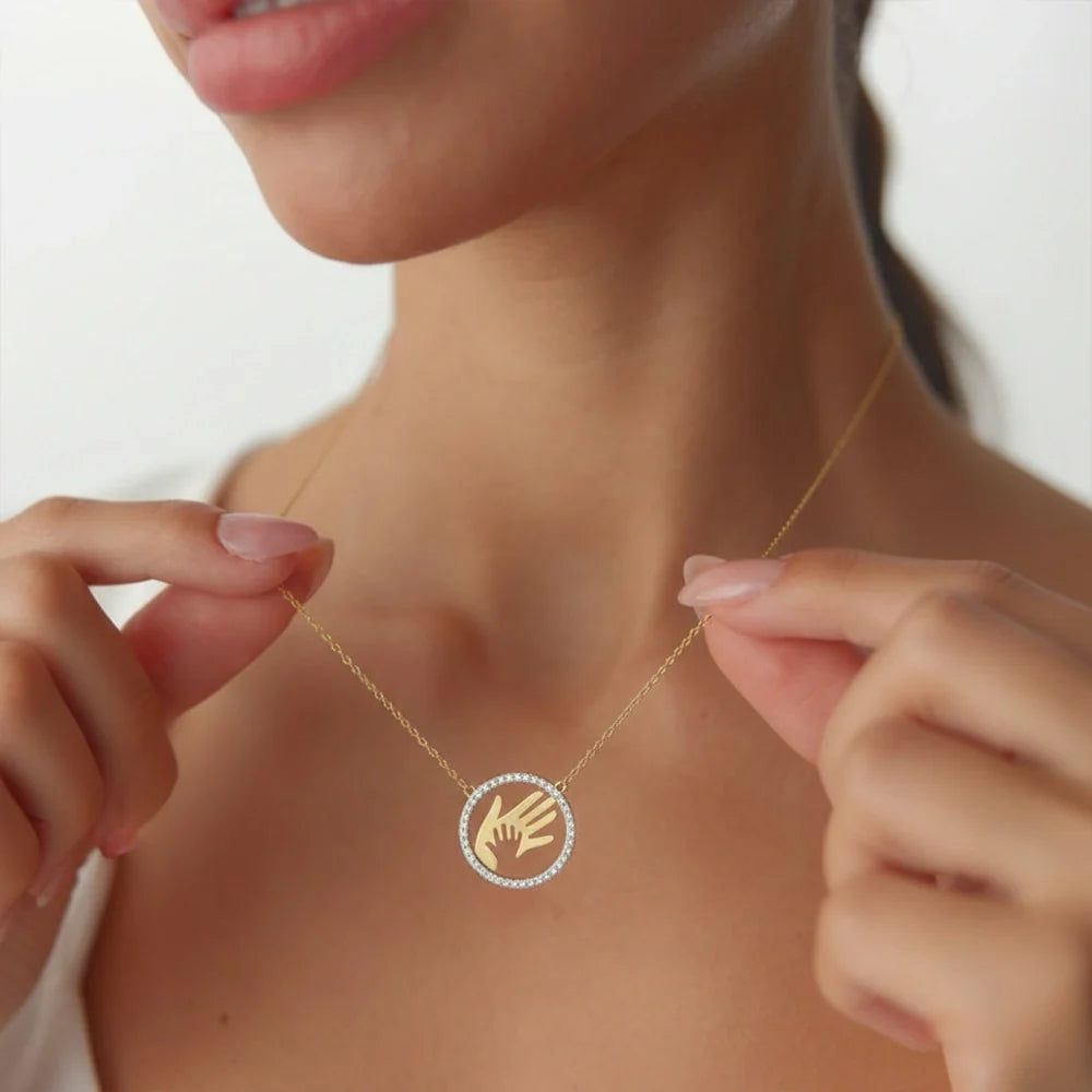 Hand in Hand - Lab Diamond Necklace Main image