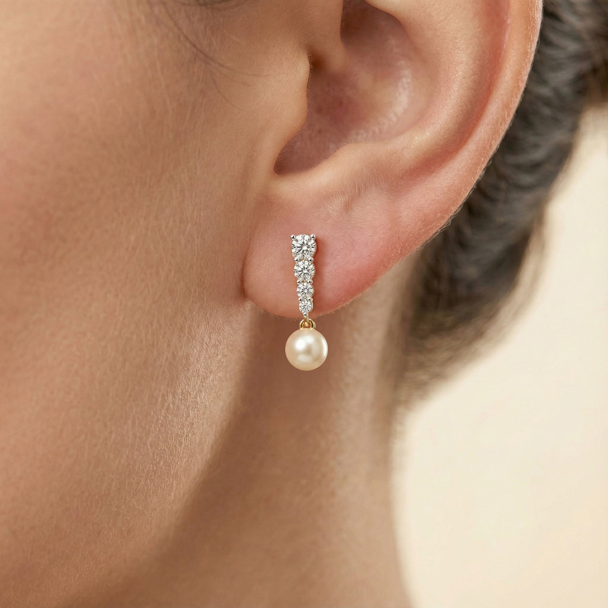 Glinting Pearl - Lab Diamond Drop Earrings Main image
