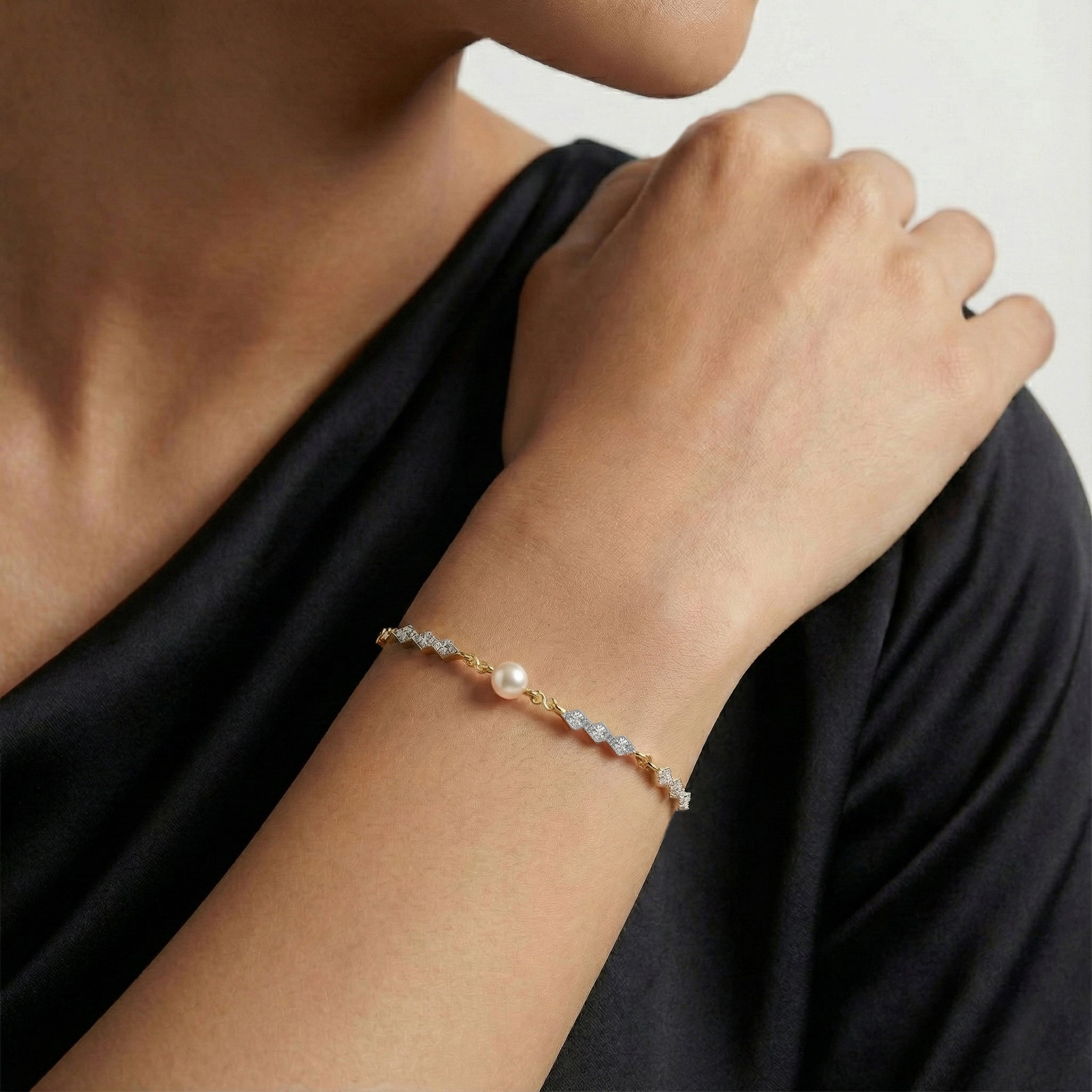 Snow Kissed Pearl - Lab Diamond Bracelet Secondary image