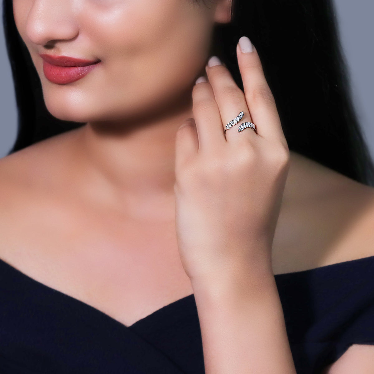 Silver Embrace Leaf Ring