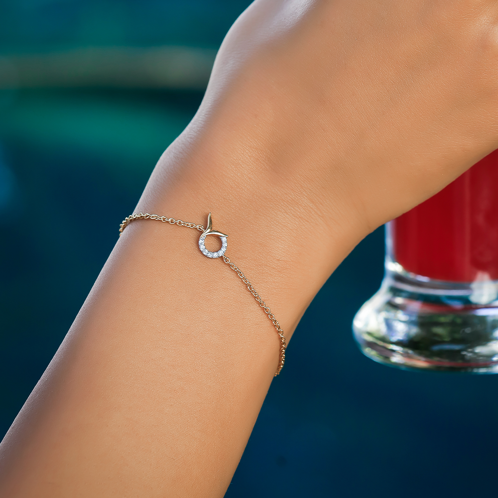Serene Tail - Lab Diamond Bracelet Main image